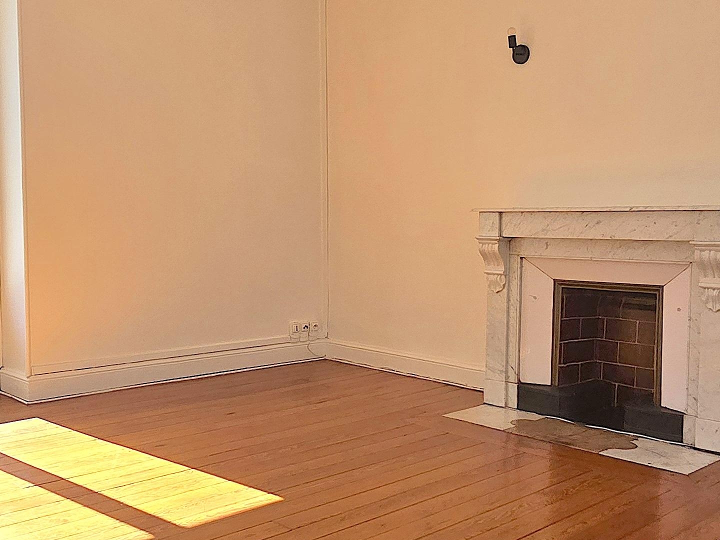 Appartement à vendre - 3 pièces - 77m2 - Valserhône (01200)