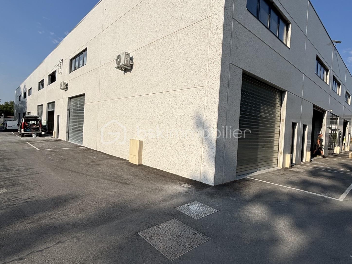 Magasin à vendre - 1 pièce - 114m2 - Montauroux (83440)