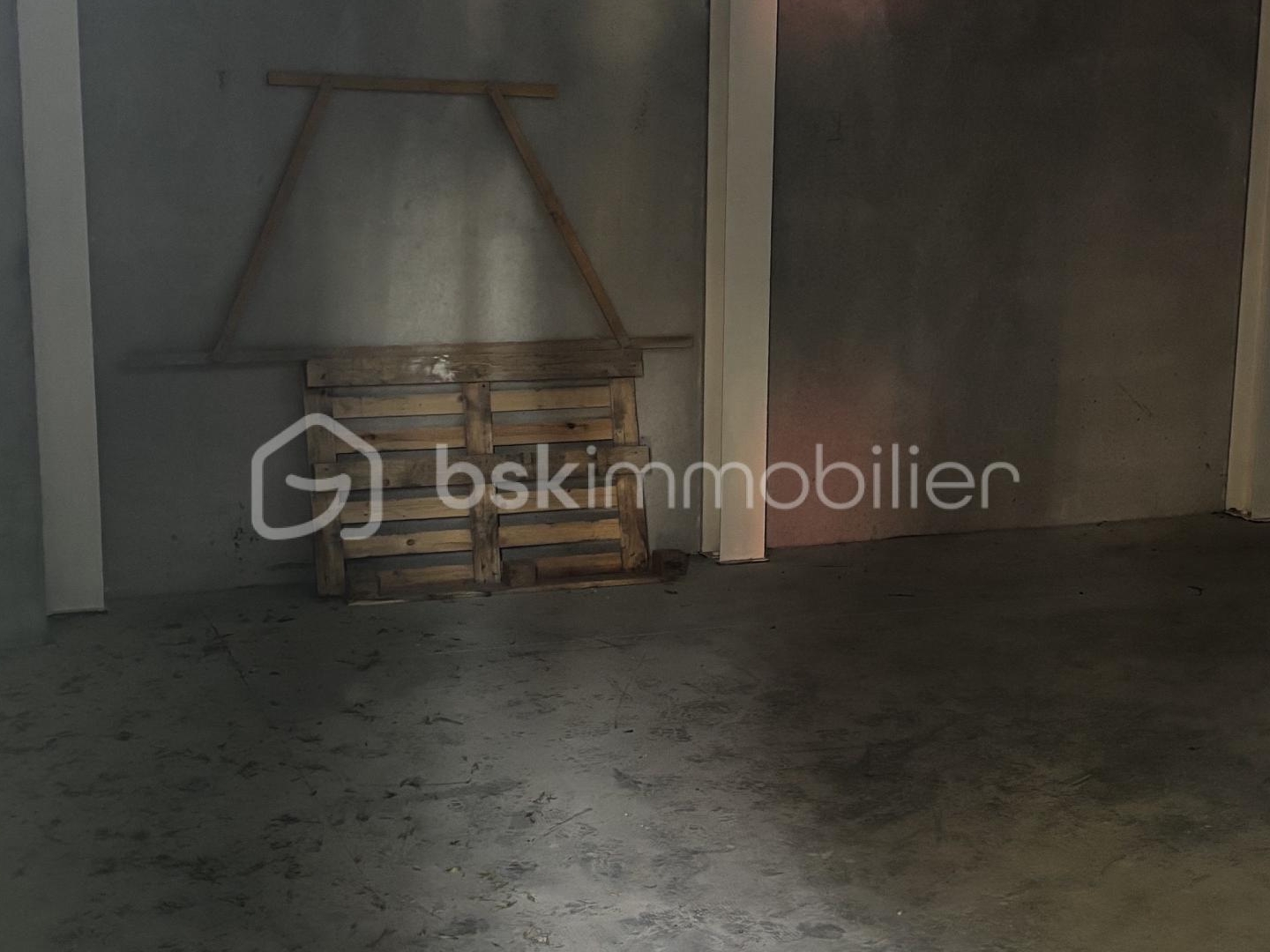 Magasin à vendre - 1 pièce - 114m2 - Montauroux (83440)