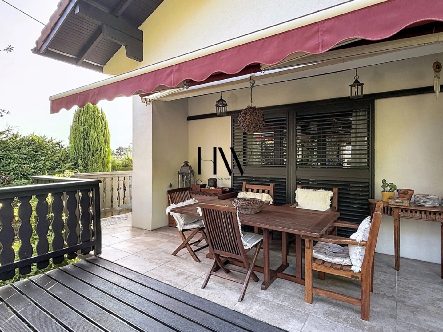 Maison à vendre - 9 pièces - 381m2 - Collonges-Sous-Sa... (74160)