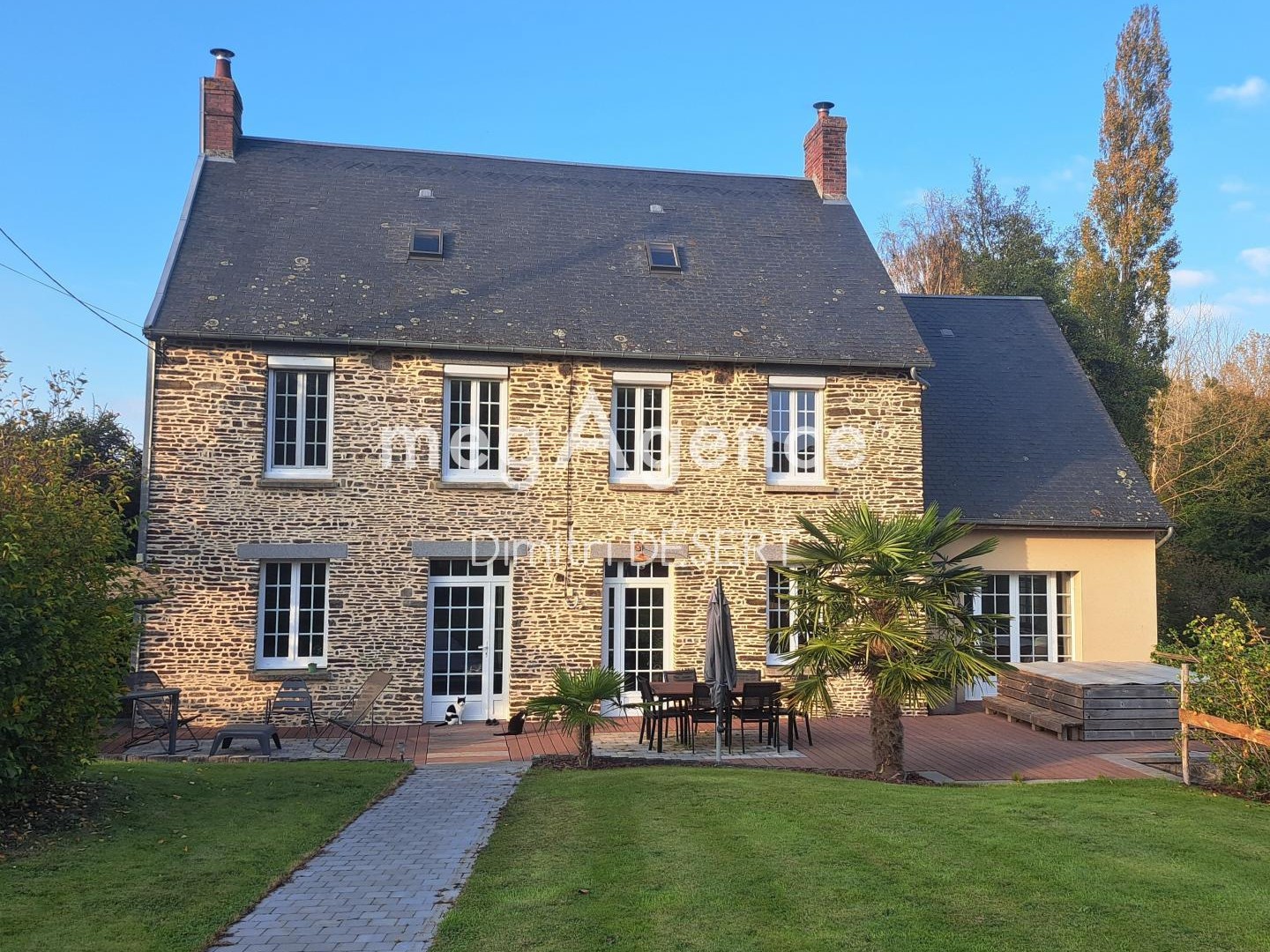 Maison en pierre de 150m² - 4 chambres