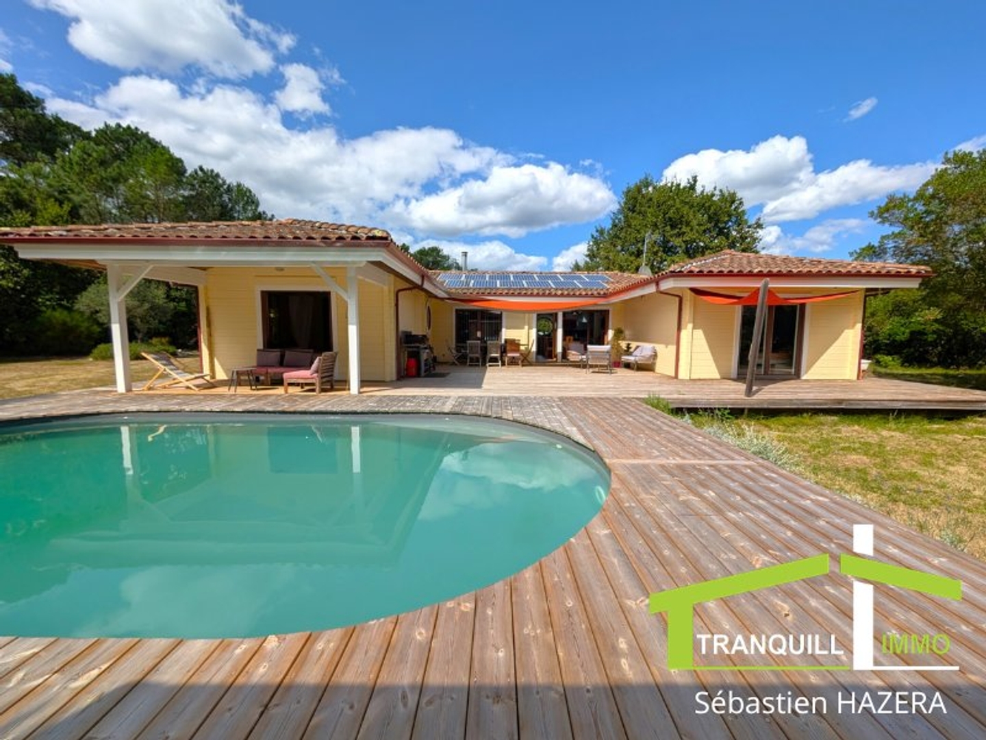 Maison à vendre - 6 pièces - 217m2 - Lacanau (33680)