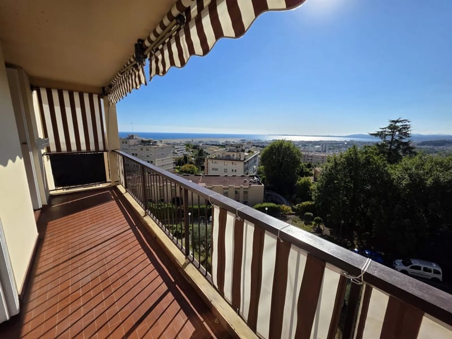 Appartement à vendre - 3 pièces - 65m2 - Nice (06200)