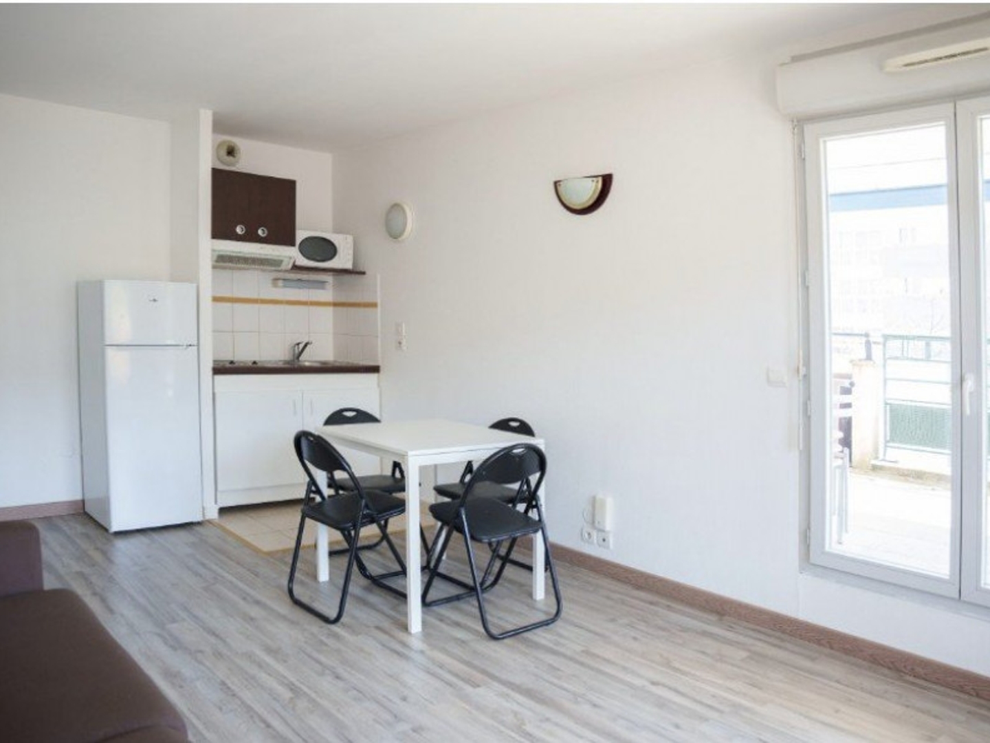 Appartement à vendre - 1 pièce - 25m2 - Le Port-Marly (78560)