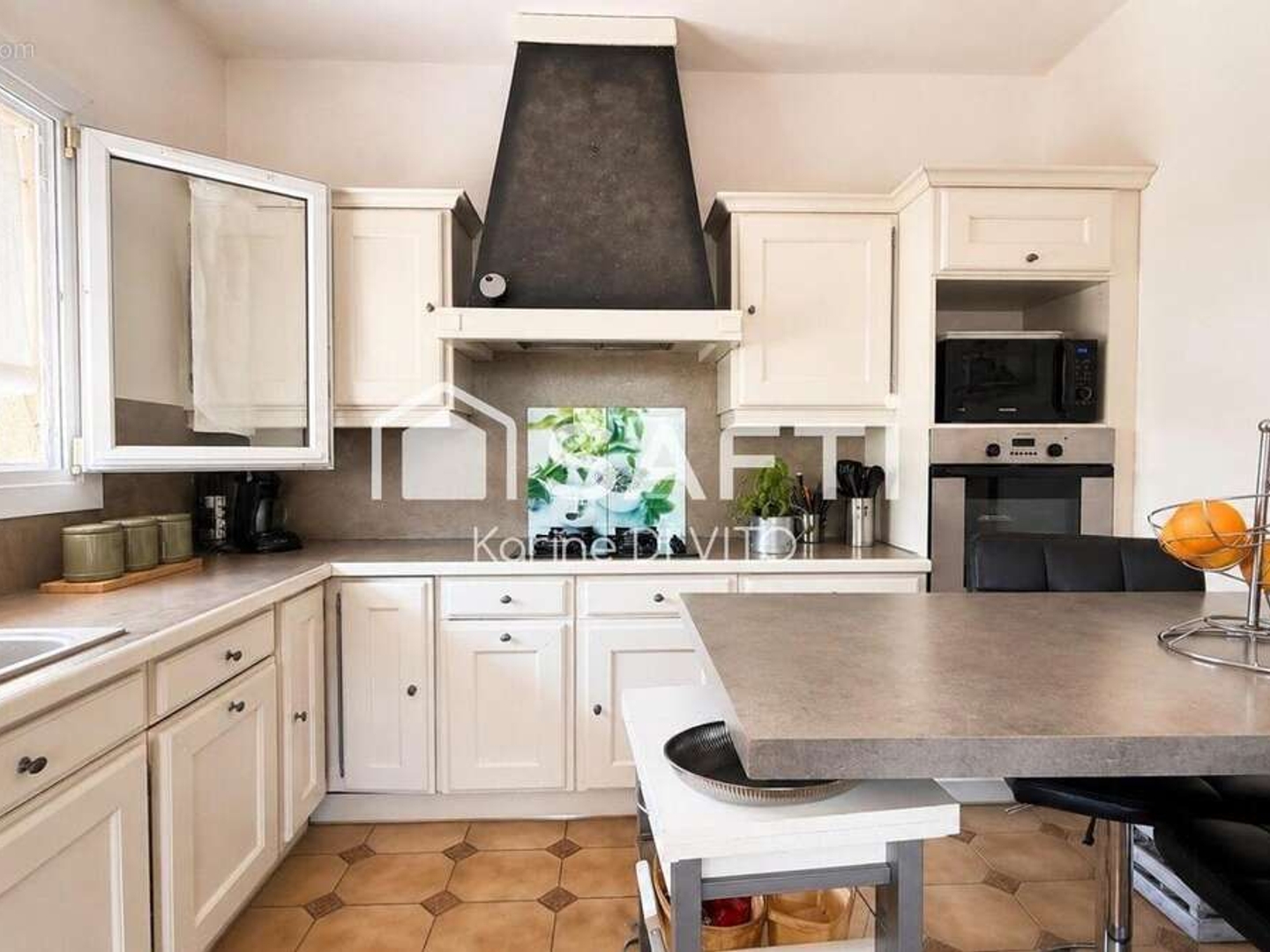 Maison à vendre - 9 pièces - 207m2 - Fréjus (83370)