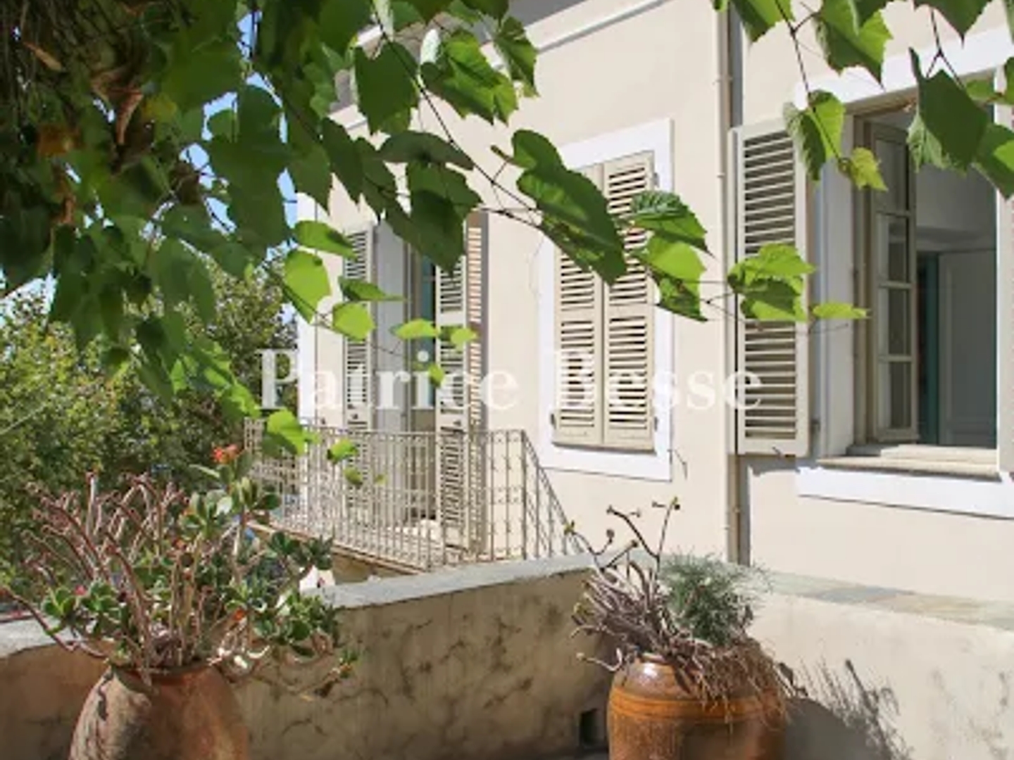 Maison à vendre - 20 pièces - 435m2 - Morsiglia (20238)