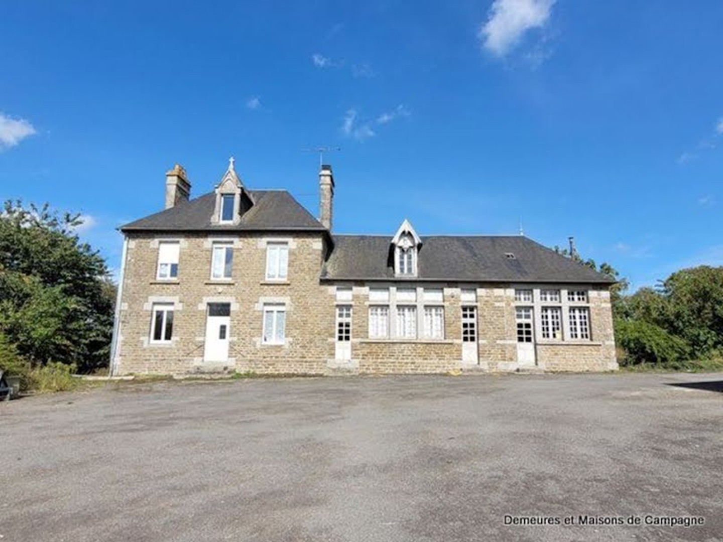 Maison 7 pièces 180 m²
