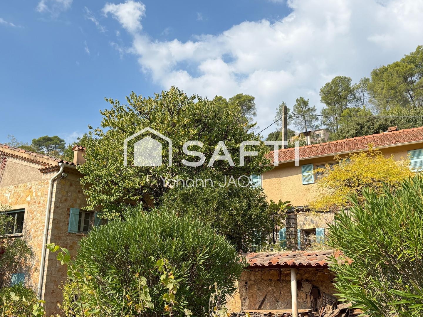 Maison à vendre - 6 pièces - 191m2 - Entrecasteaux (83570)