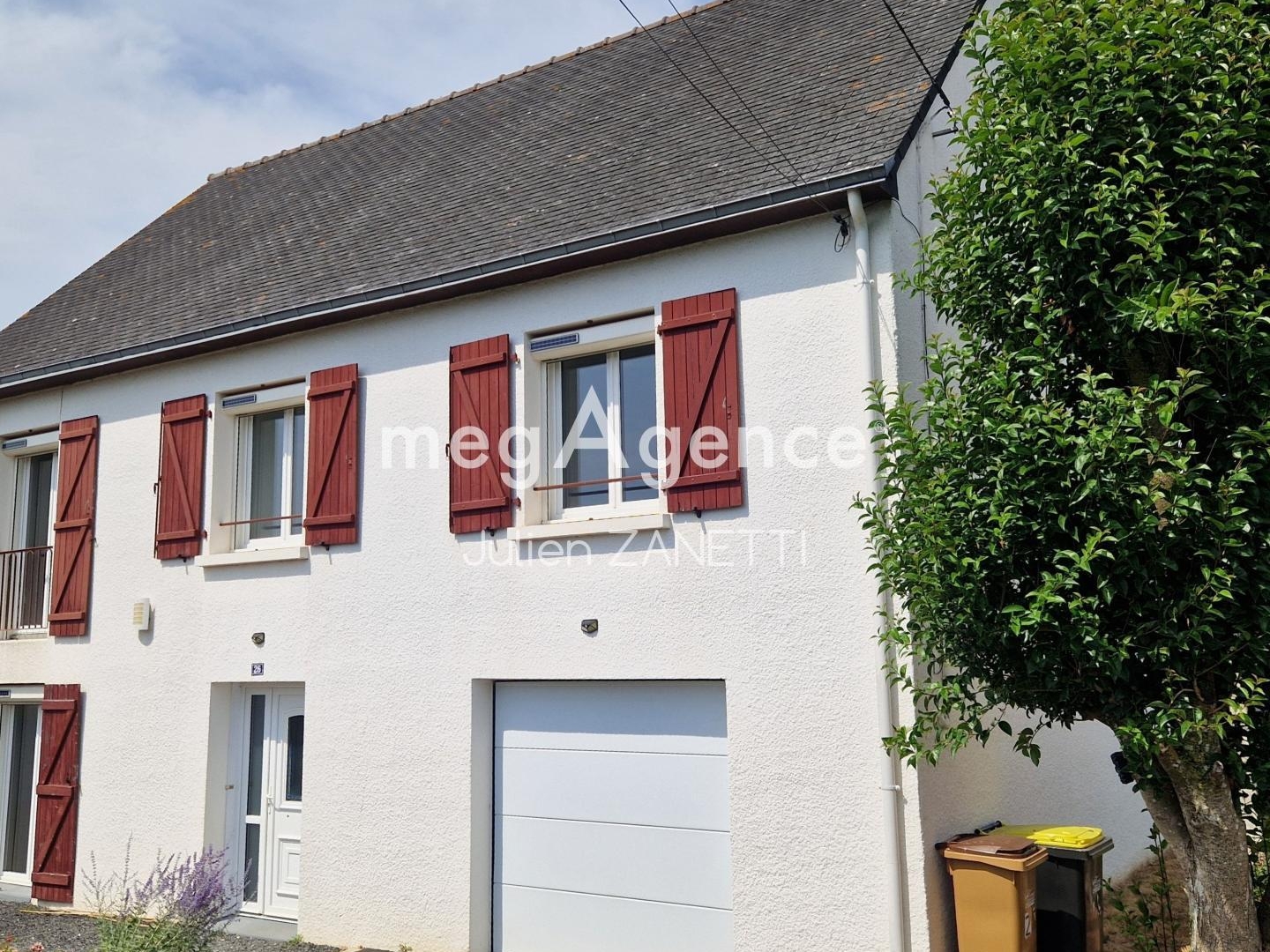 Maison familiale proche du bourg
