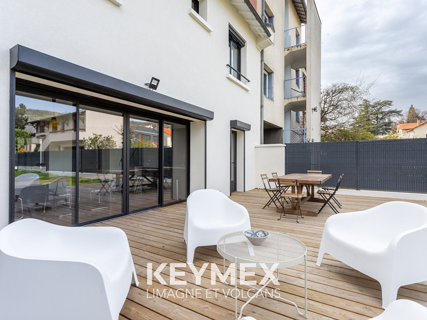 Maison à vendre - 6 pièces - 157m2 - Clermont-Ferrand (63100)