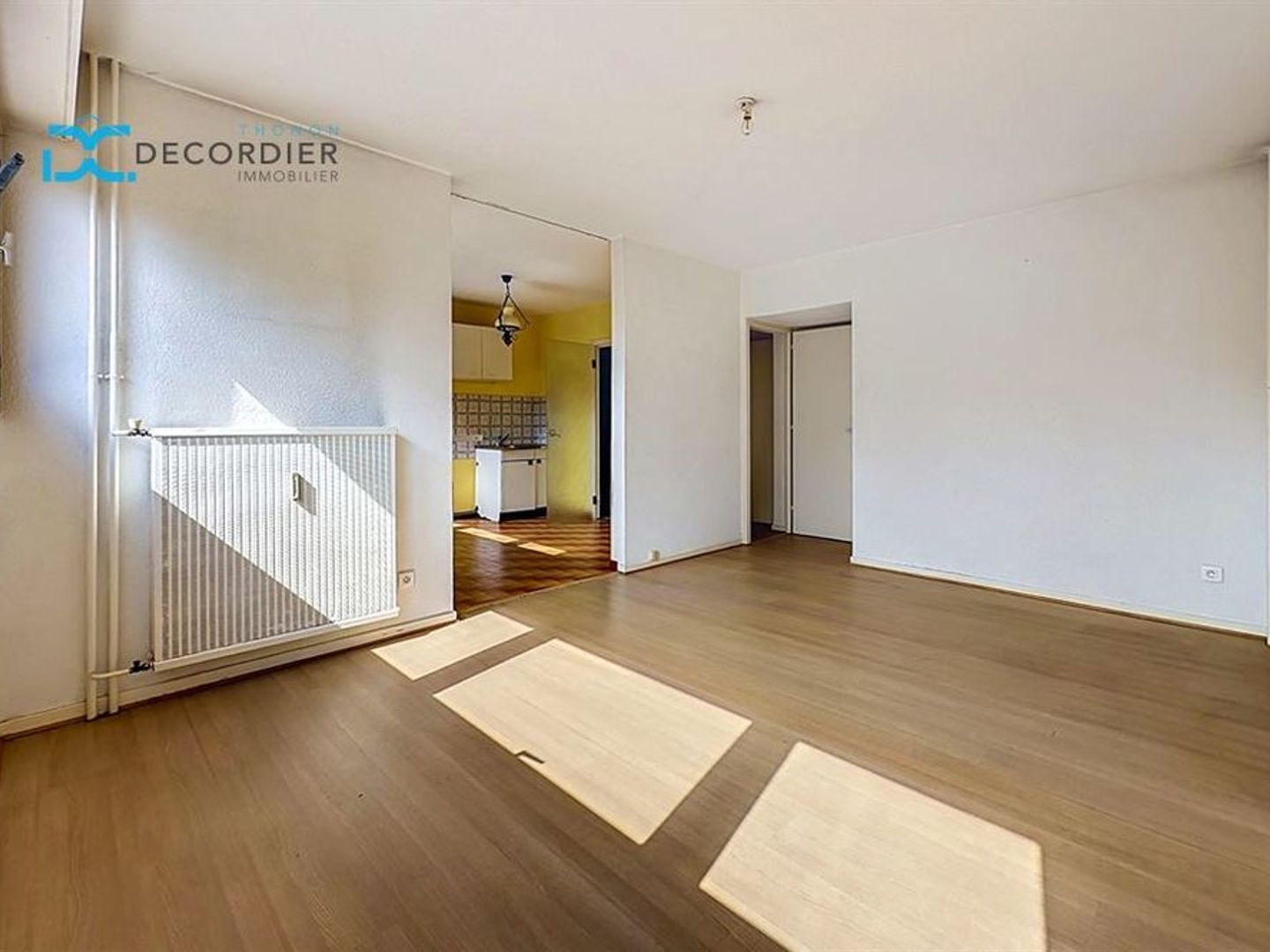 Appartement à vendre - 2 pièces - 43m2 - Thonon-Les-Bains (74200)