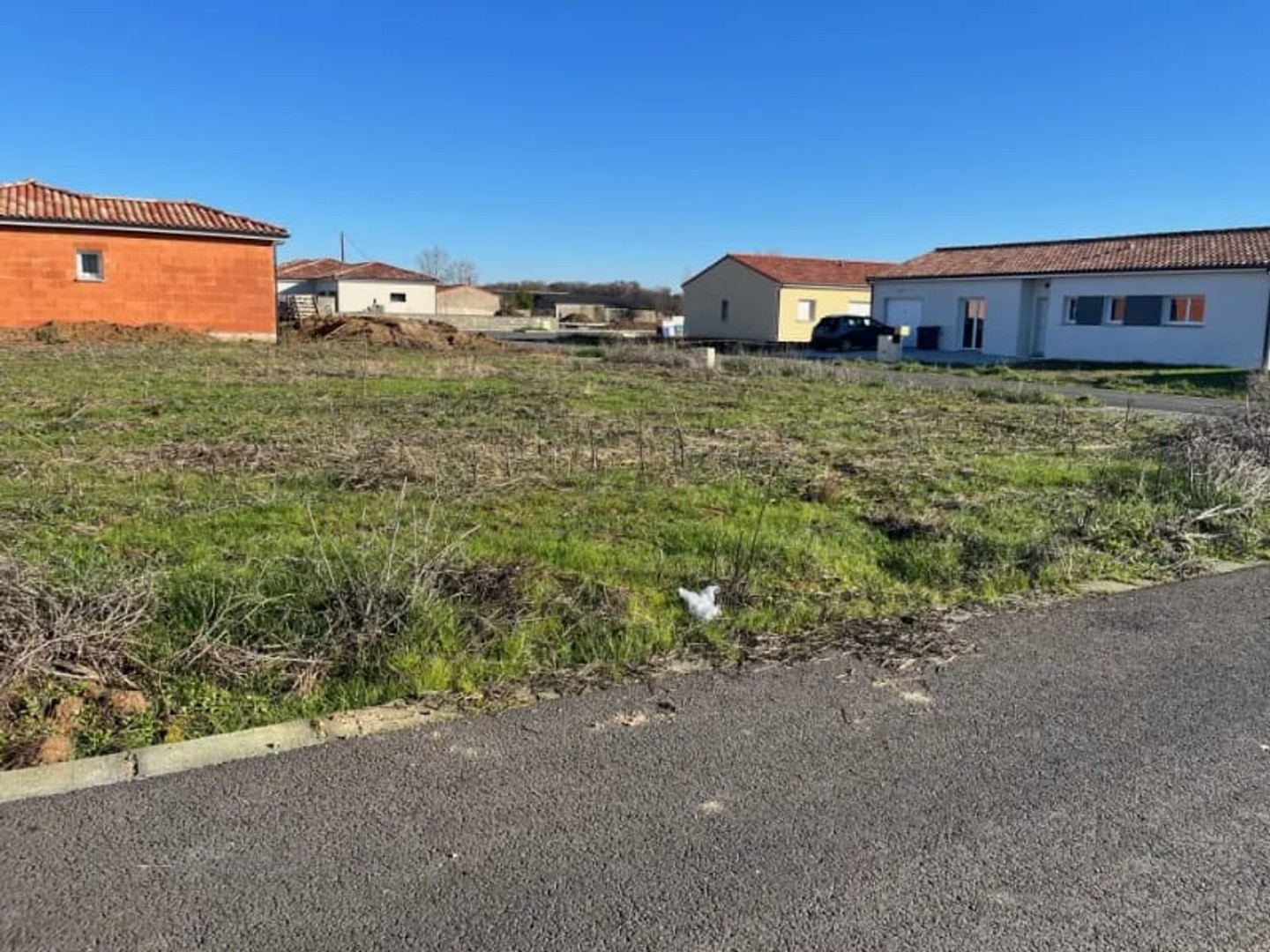 Terrain 399 m²