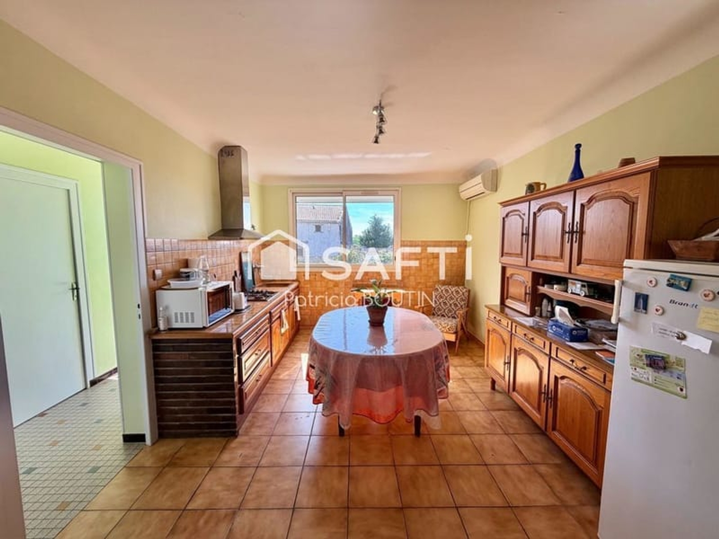 Maison à vendre - 7 pièces - 137m2 - Champdeniers-Sain... (79220)