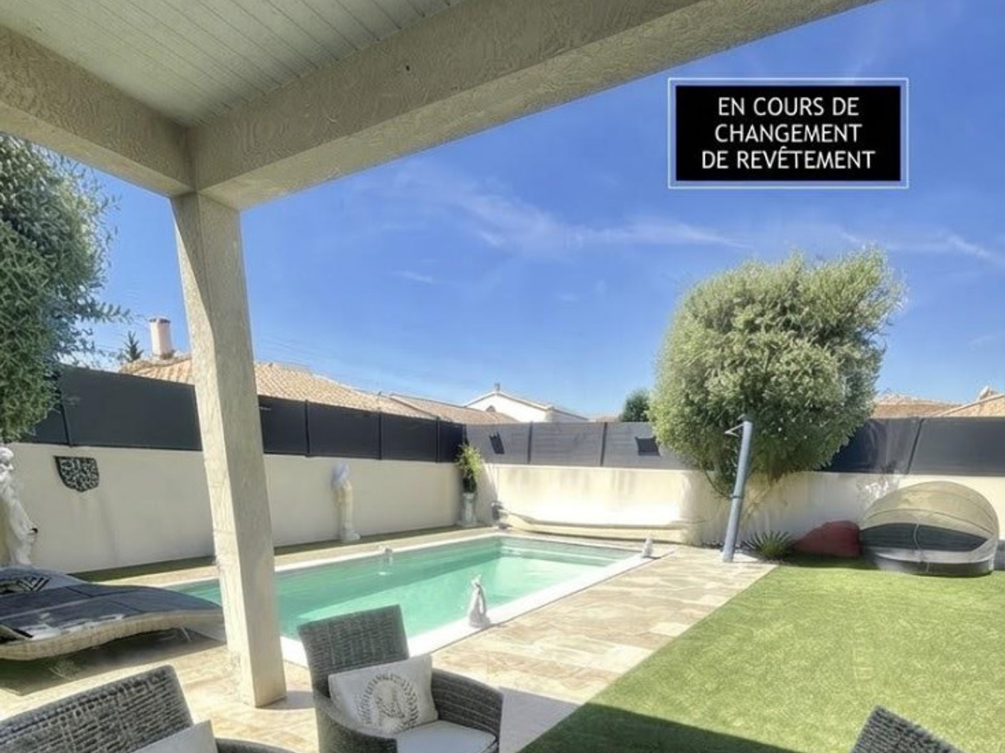 Villa contemporaine 2012 - DPE A- Piscine au sel