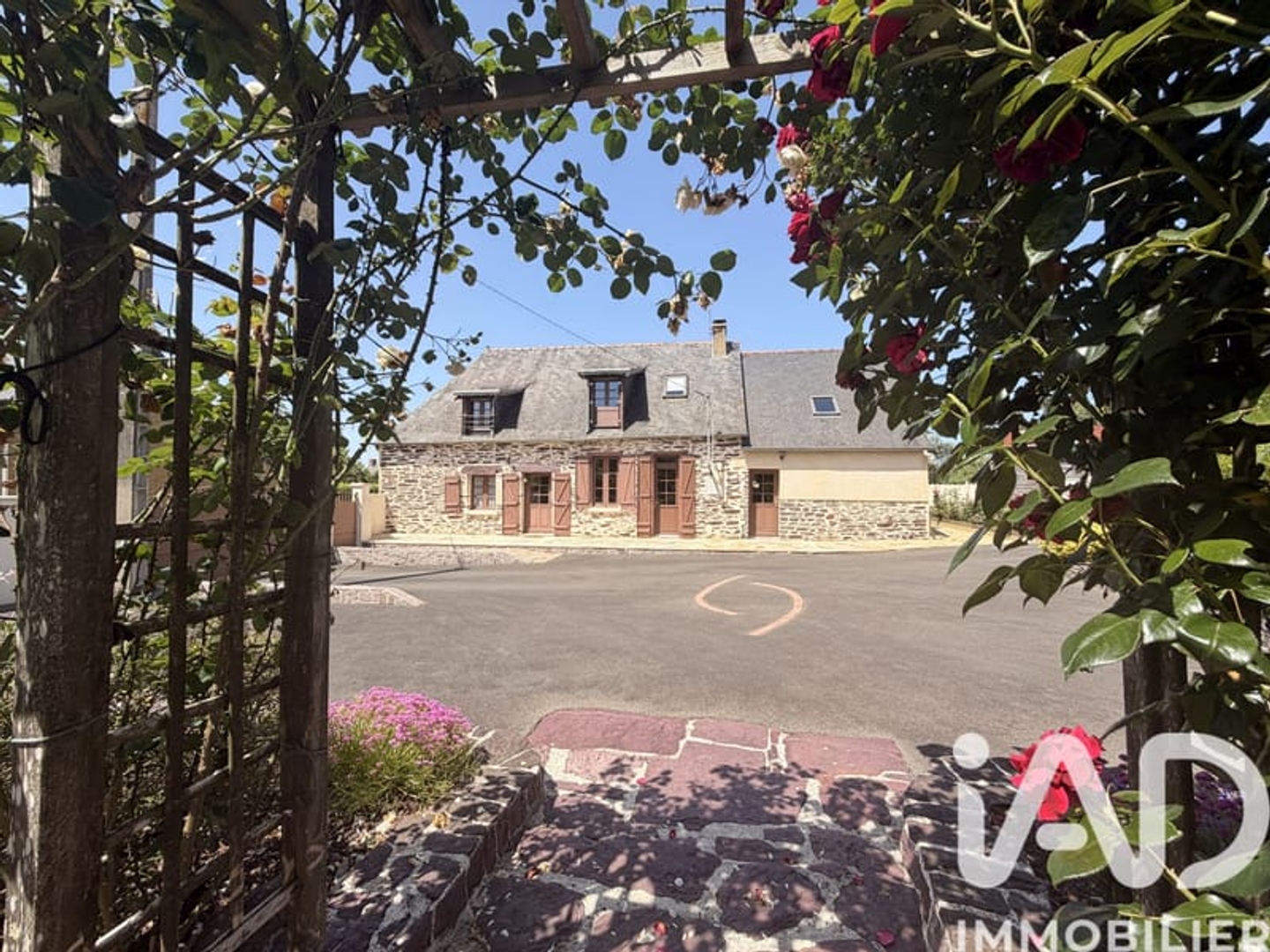 Maison à vendre - 7 pièces - 153m2 - Bruz (35170)