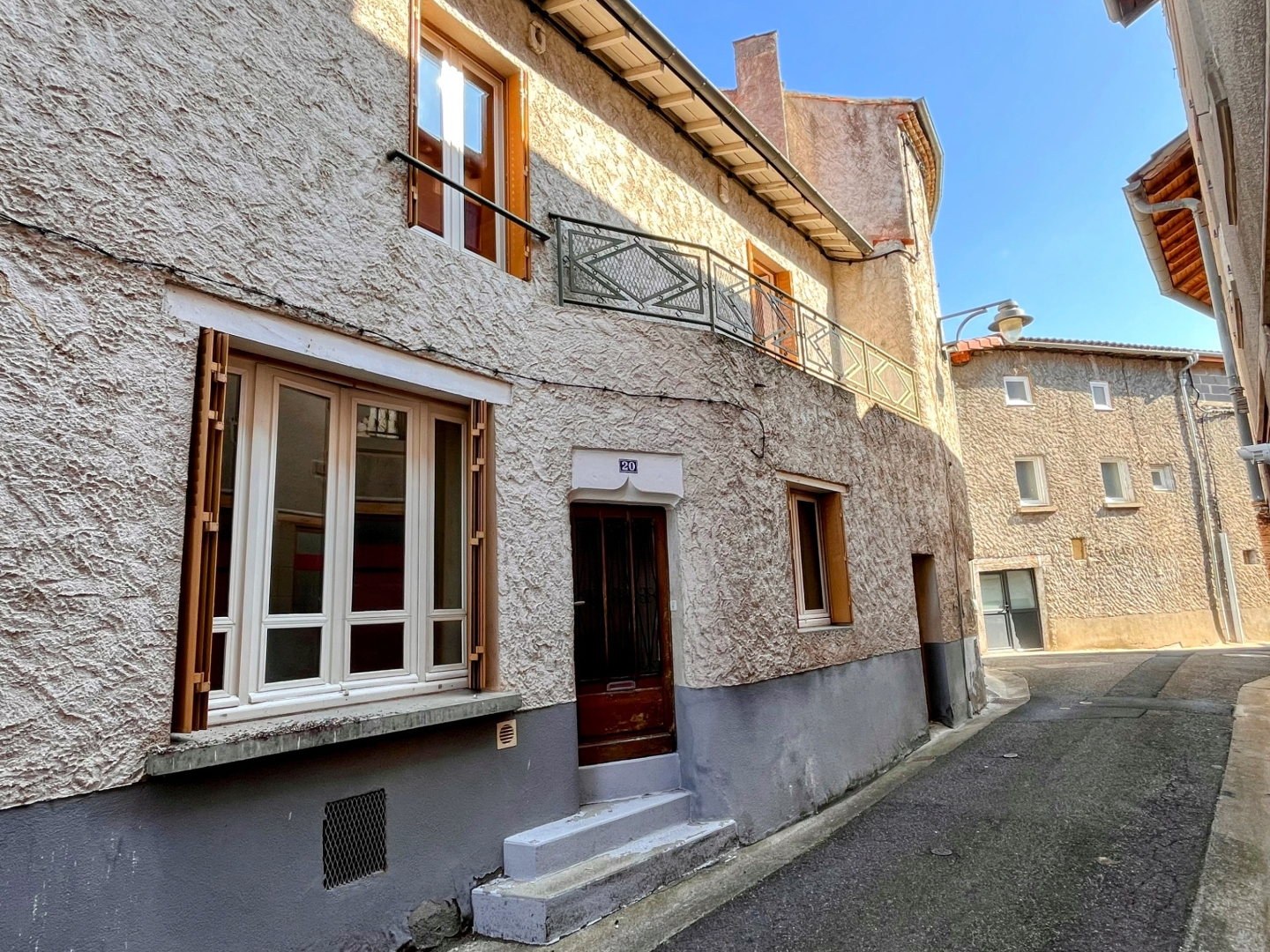 Maison à vendre - 4 pièces - 56m2 - Cournon-D'auvergne (63800)