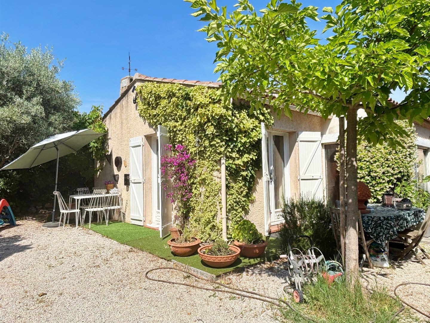 Maison à vendre - 3 pièces - 100m2 - Roquebrune-Sur-Ar... (83520)