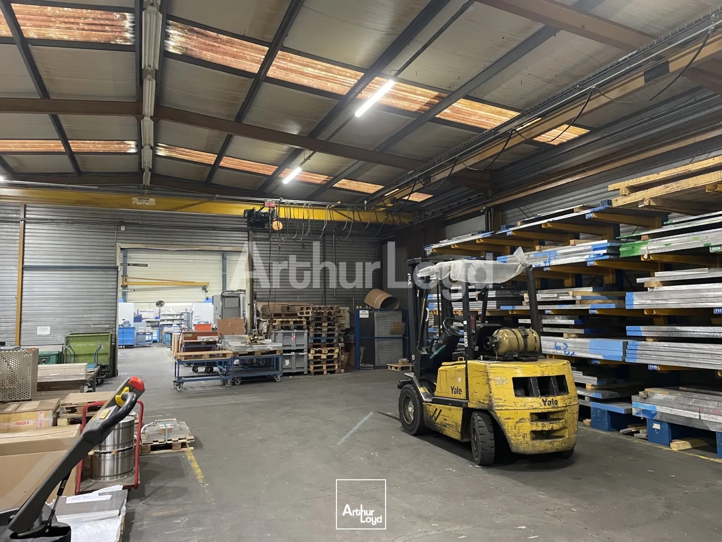 Locaux à vendre - 1640m2 - Annezin (62232)