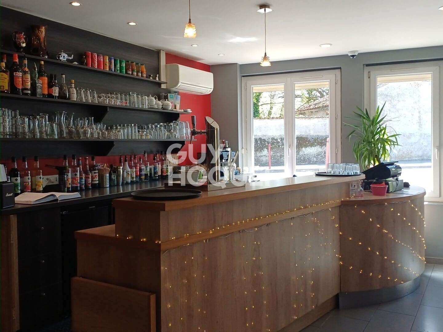 Vente brasserie avec parking axe passant Fronton