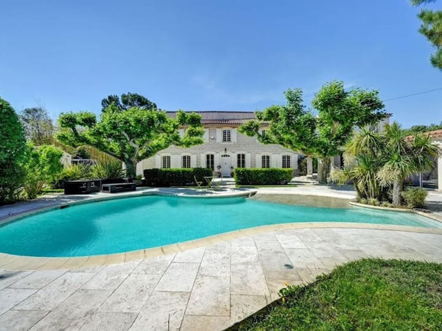 Viager 8 pièces 370 m²