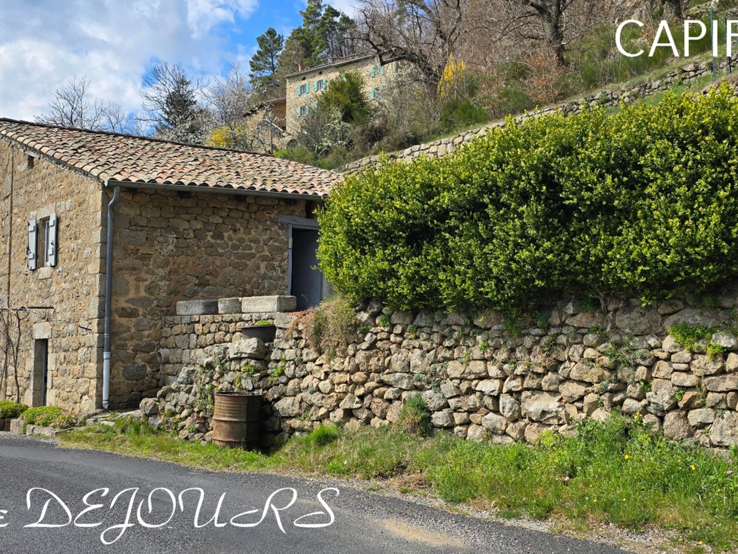 Maison à vendre - 4 pièces - 87m2 - Gluiras (07190)