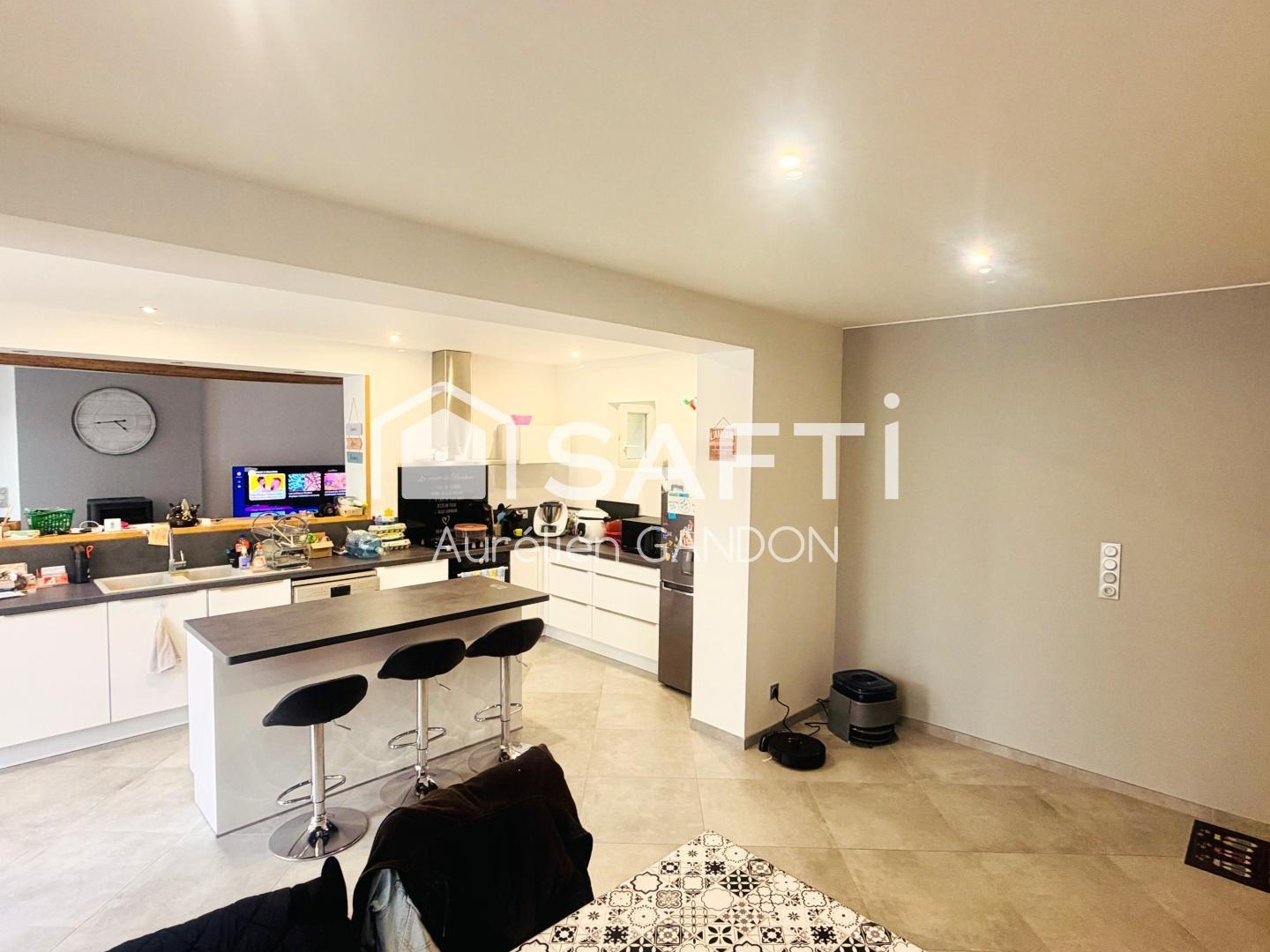 Maison à vendre - 6 pièces - 134m2 - Cuy (89140)