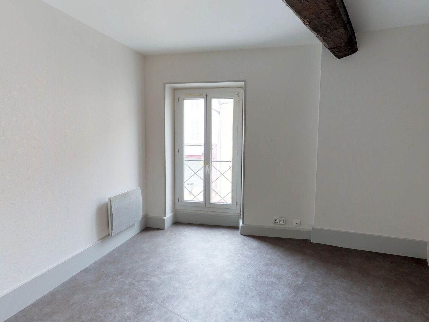 Appartement à vendre - 4 pièces - 82m2 - Loriol-Sur-Drôme (26270)