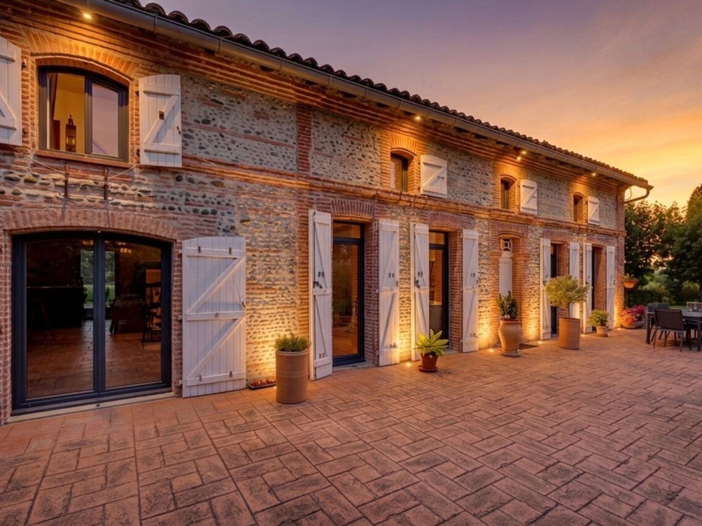 Maison 11 pièces | 300 m² | Merville