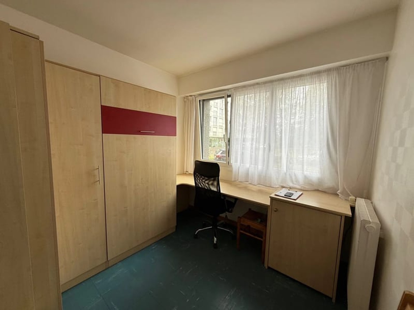 À VENDRE - Lot de 2 studettes louées - Idéal investisseur - Tour