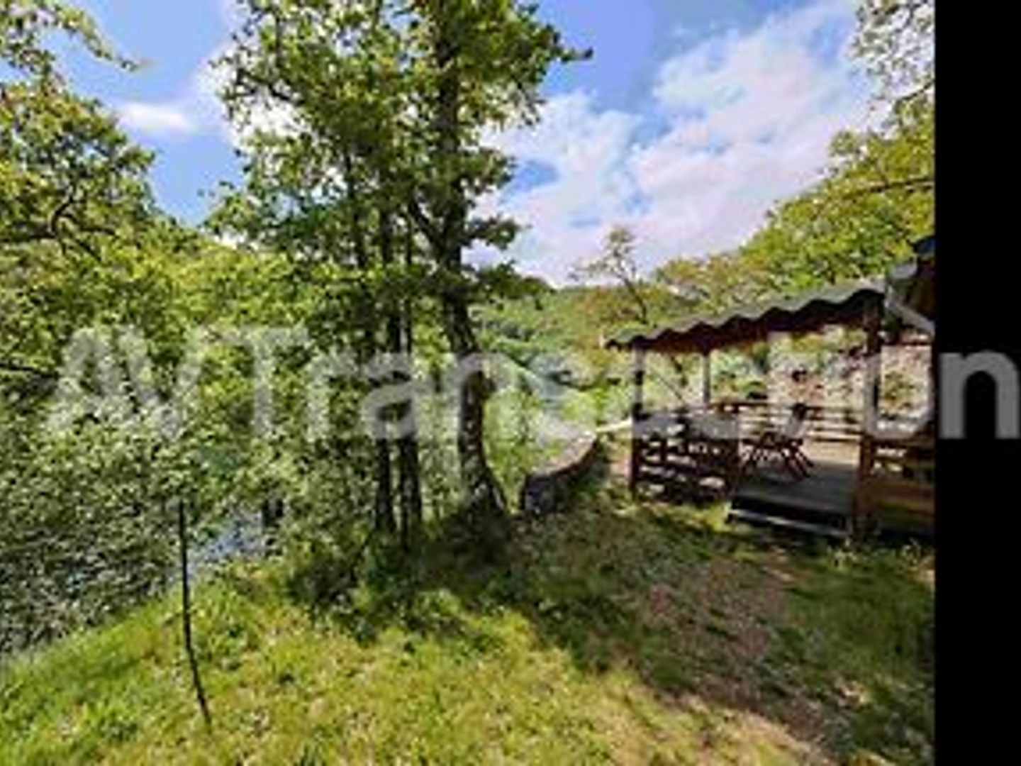 Maison à vendre - 9 pièces - 80m2 - Saint-Martin-Cant... (15140)