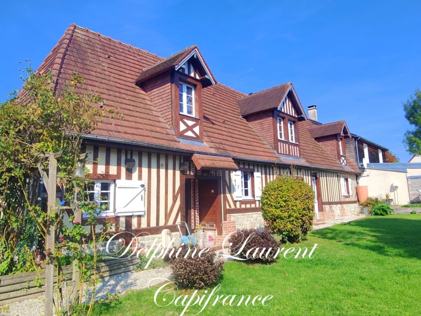 Maison 7 pièces 232 m²