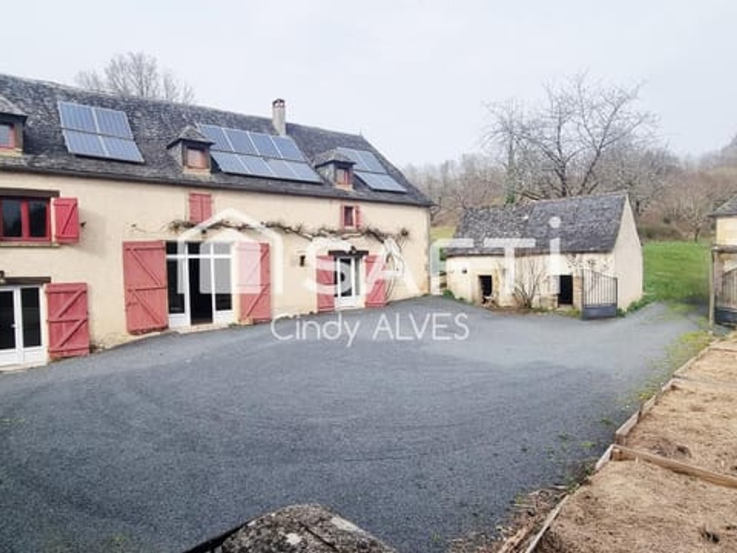 Maison 22 pièces 620 m²