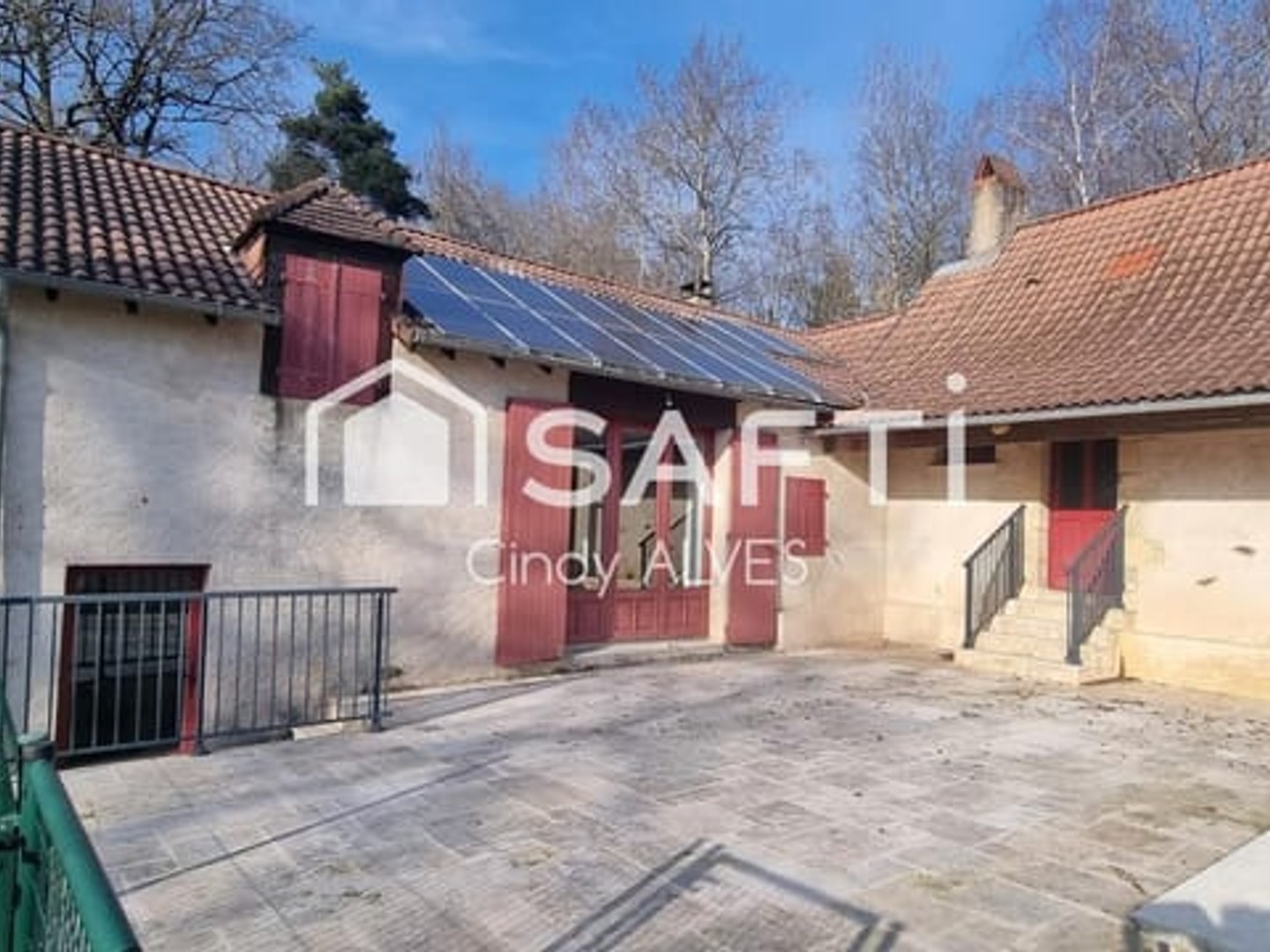 Maison à vendre - 22 pièces - 620m2 - Châtres (24120)