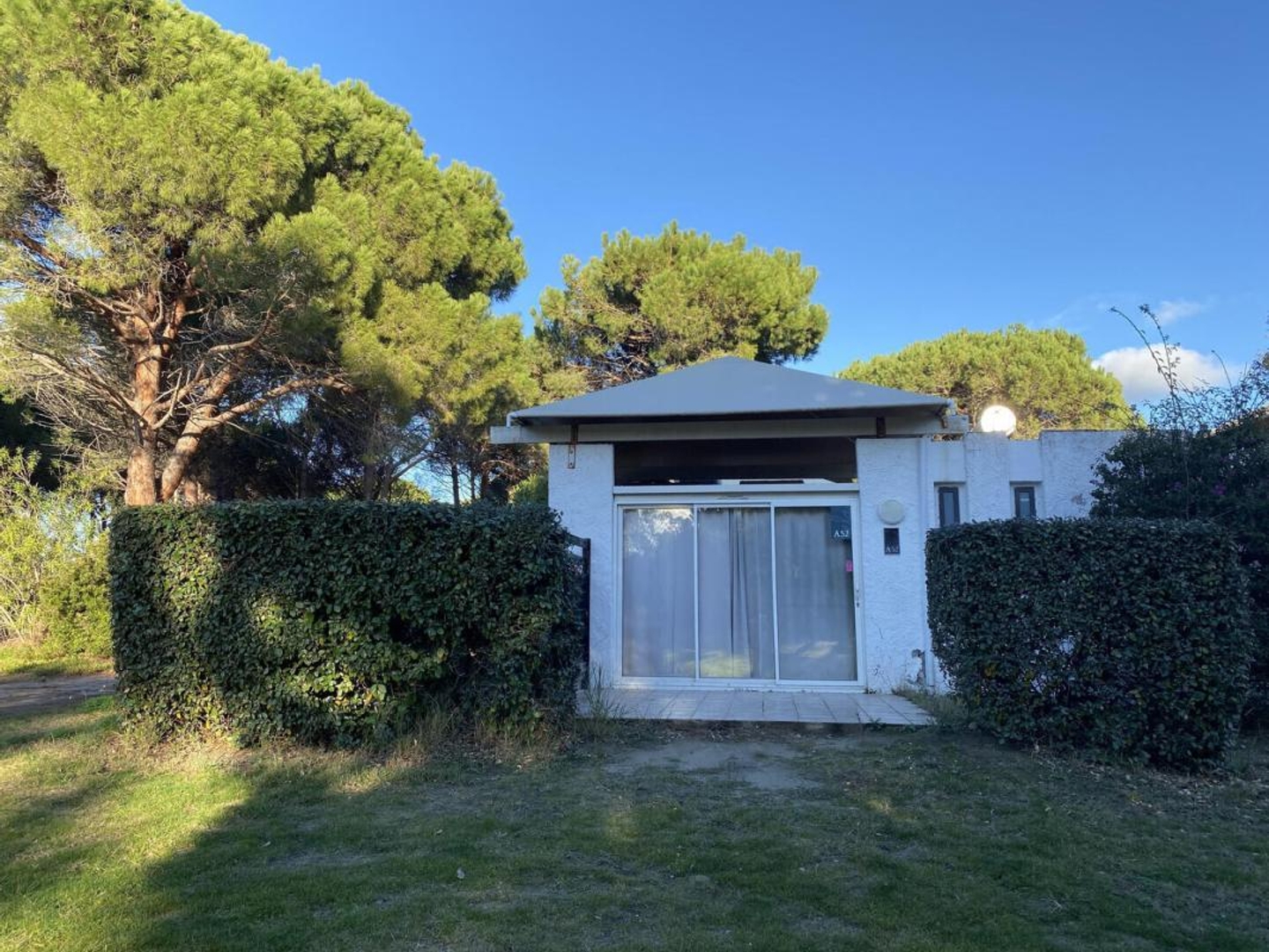 Pour Investissement .Bungalow en Club Bord de Mer BORGO Haute Corse