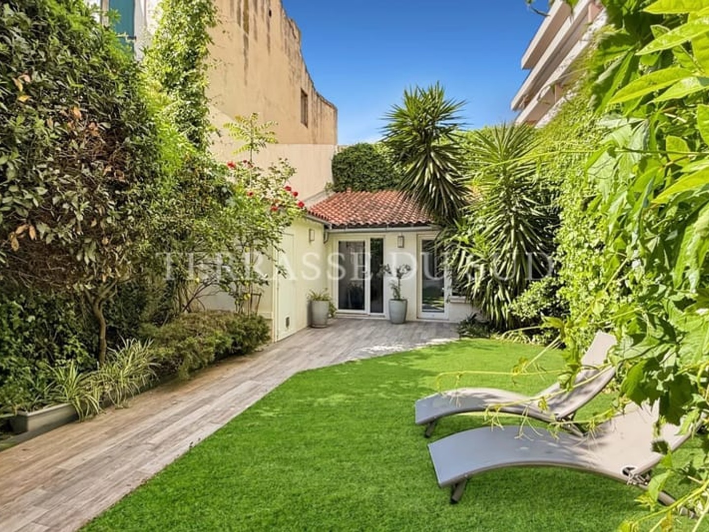 Vente Appartement Rez-de-Jardin 73 m2 + Dépendance 35 m2, Véranda et Jardin - Quartier Prado-Rouet - Marseille 8