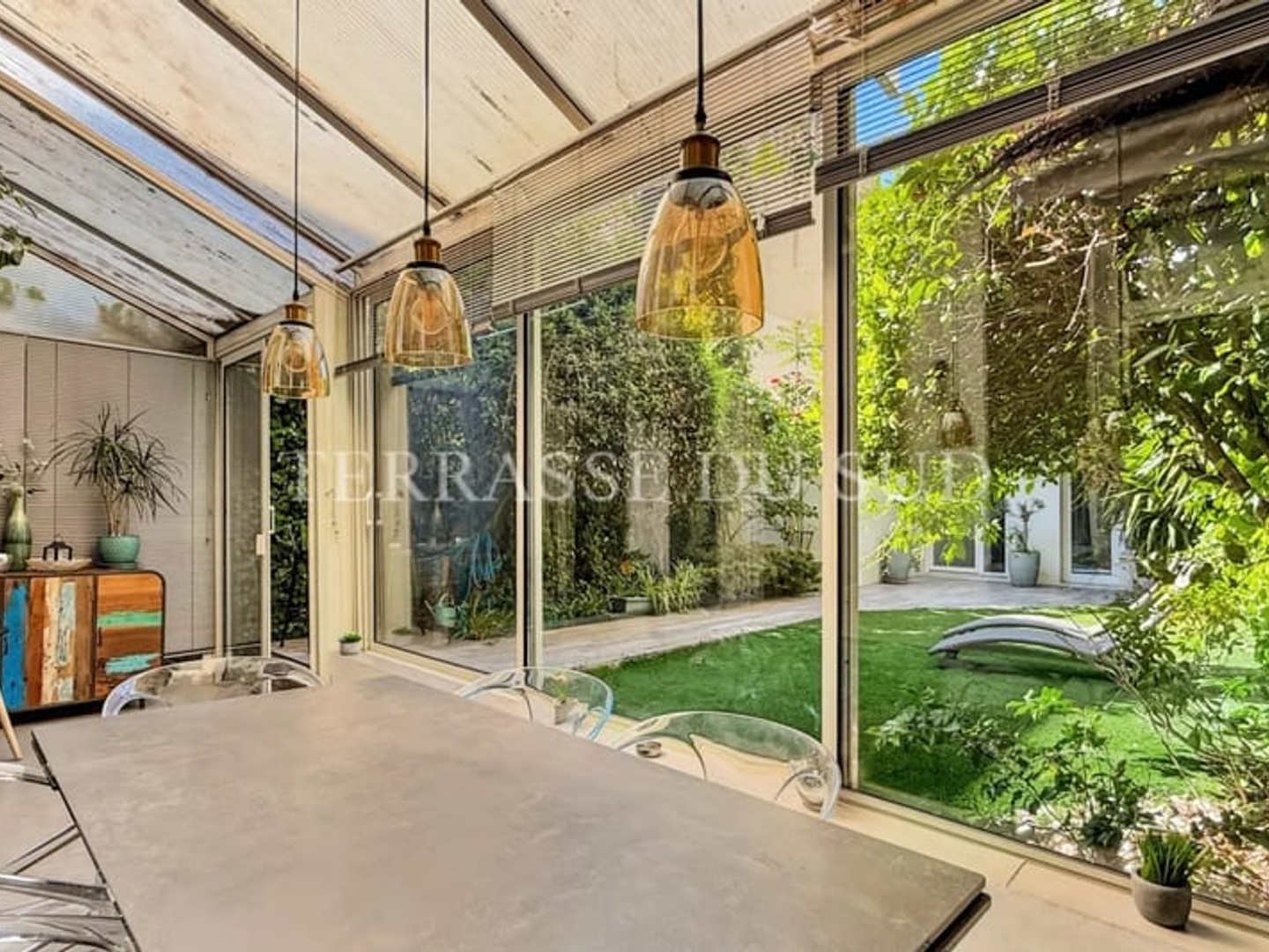 Appartement à vendre - 4 pièces - 189m2 - Marseille 8e (13008)