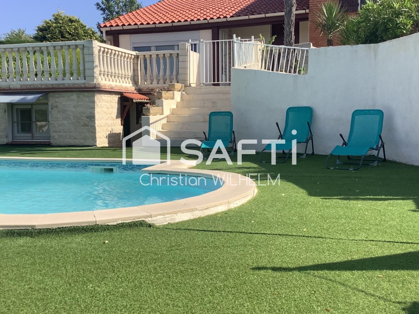 Dremil Lafage maison avec piscine sans vis-à-vis