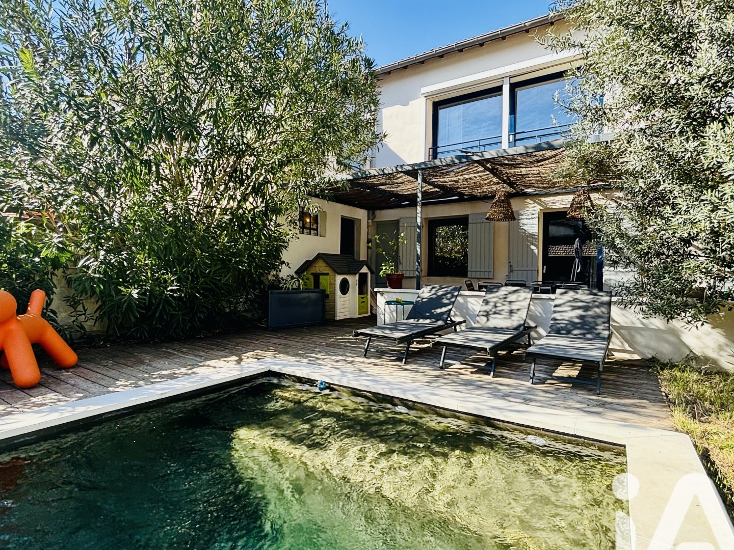 Maison 5 pièces 145 m²