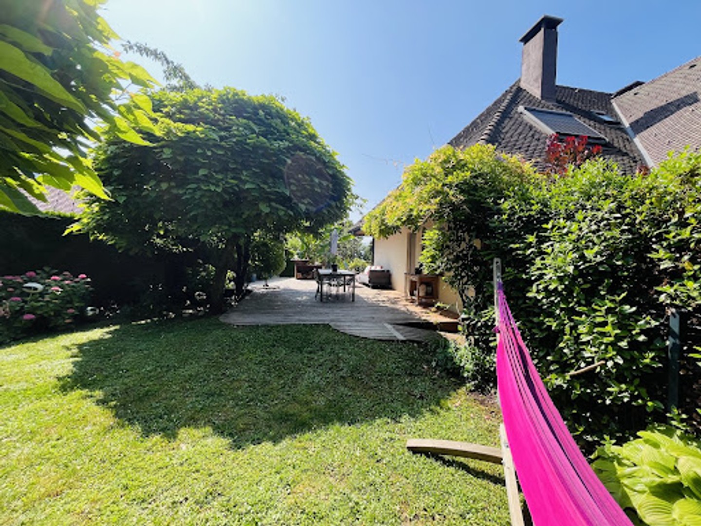 Maison 8 pièces 233 m²