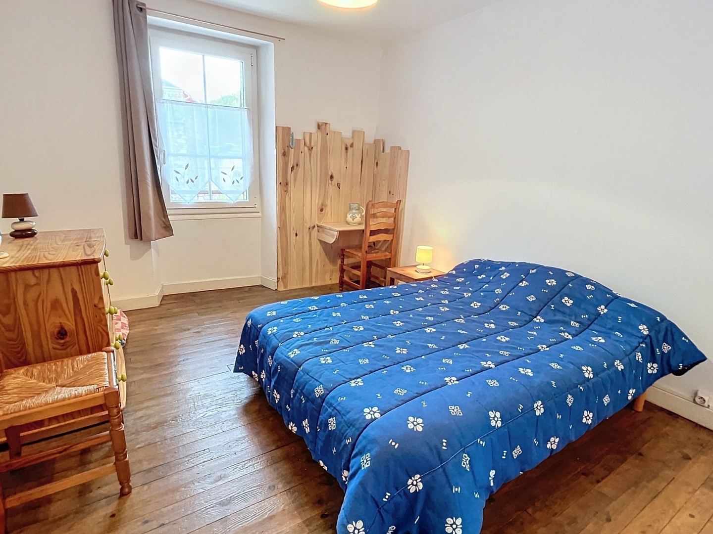 Maison à vendre - 7 pièces - 116m2 - Saint-Nectaire (63710)