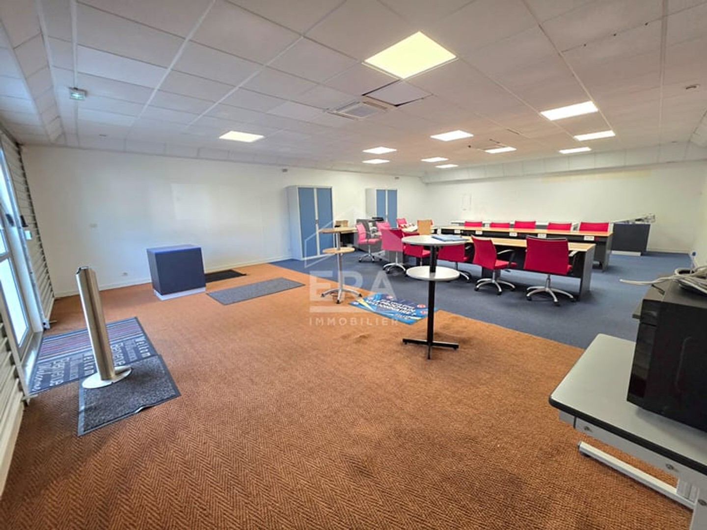 Local commercial 165 m²