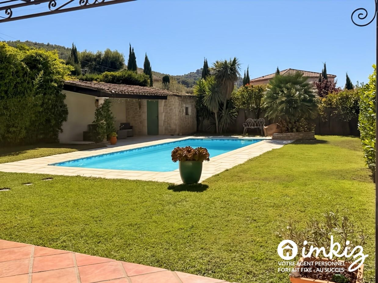 Villa T5, piscine, terrasse, garage