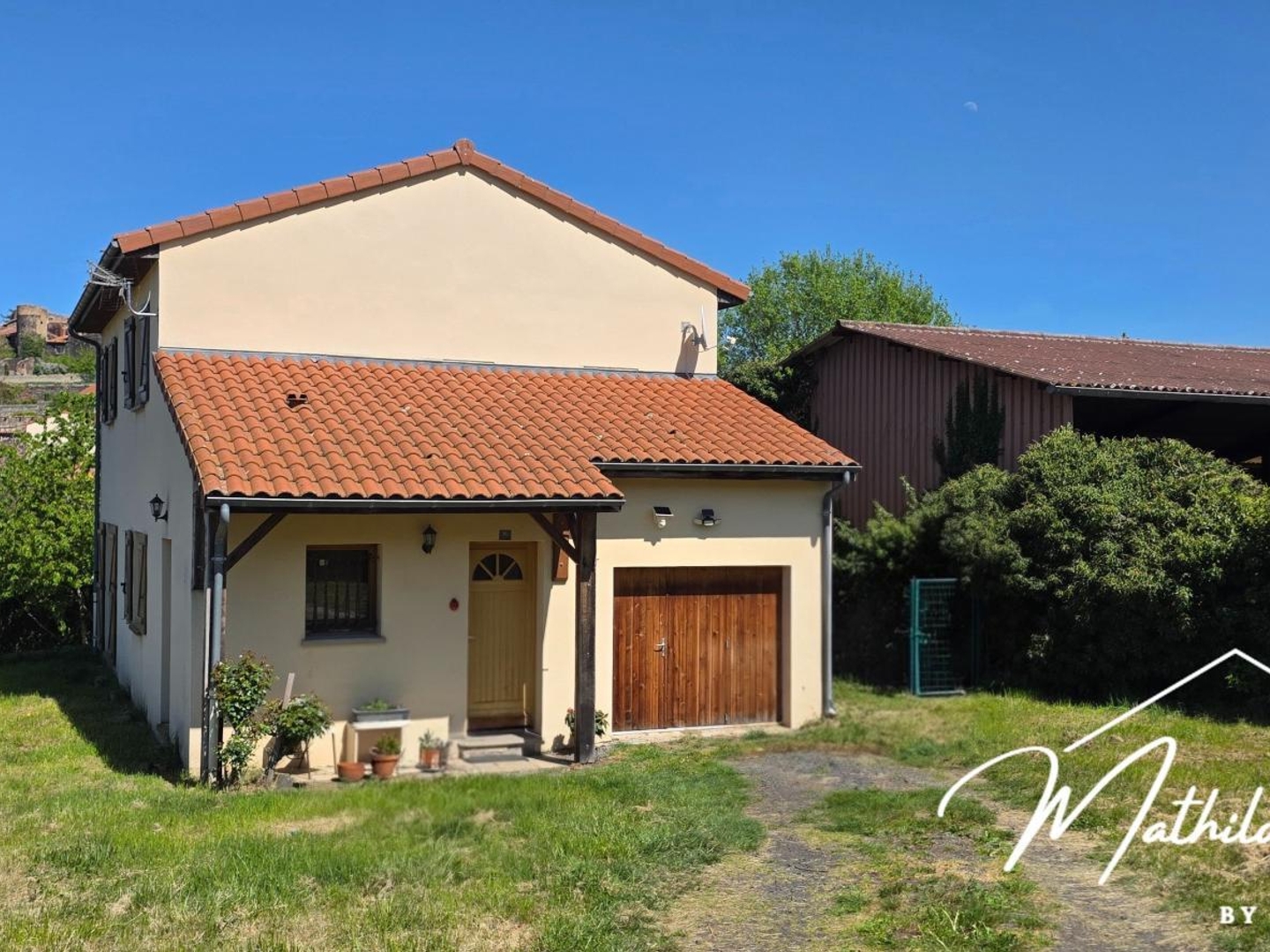 Maison fonctionnelle dans un village calme