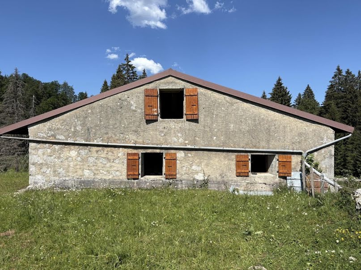Maison à vendre - 3 pièces - 110m2 - Lajoux (39310)