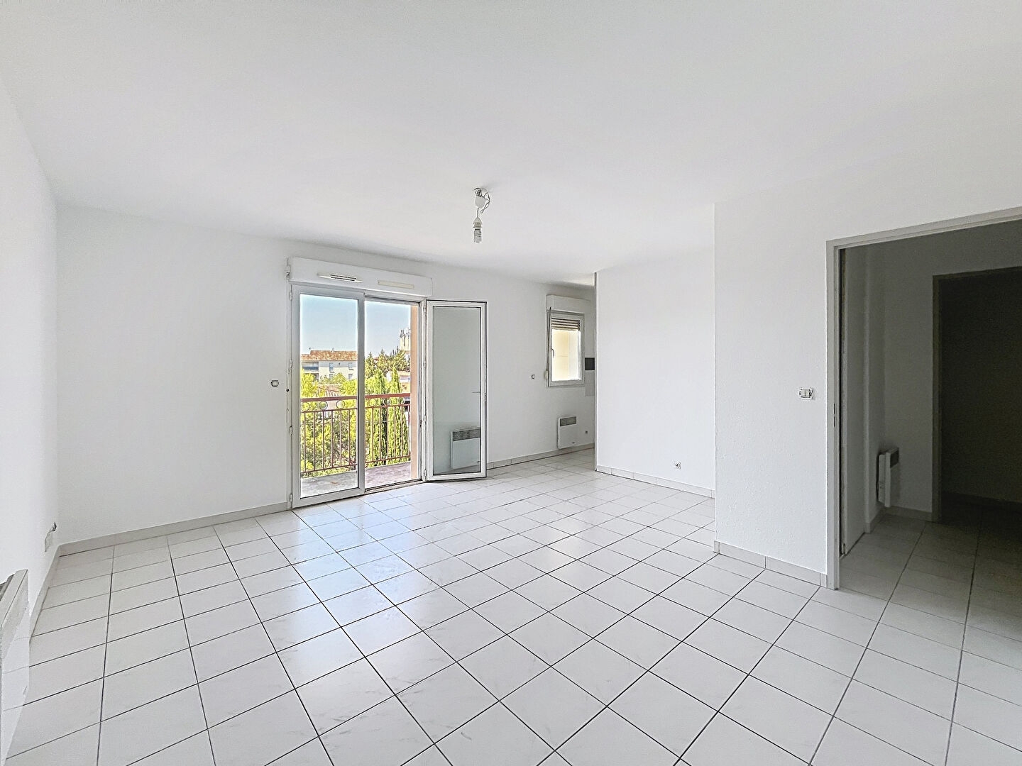 Appartement à vendre - 2 pièces - 45m2 - Jonquières (84150)