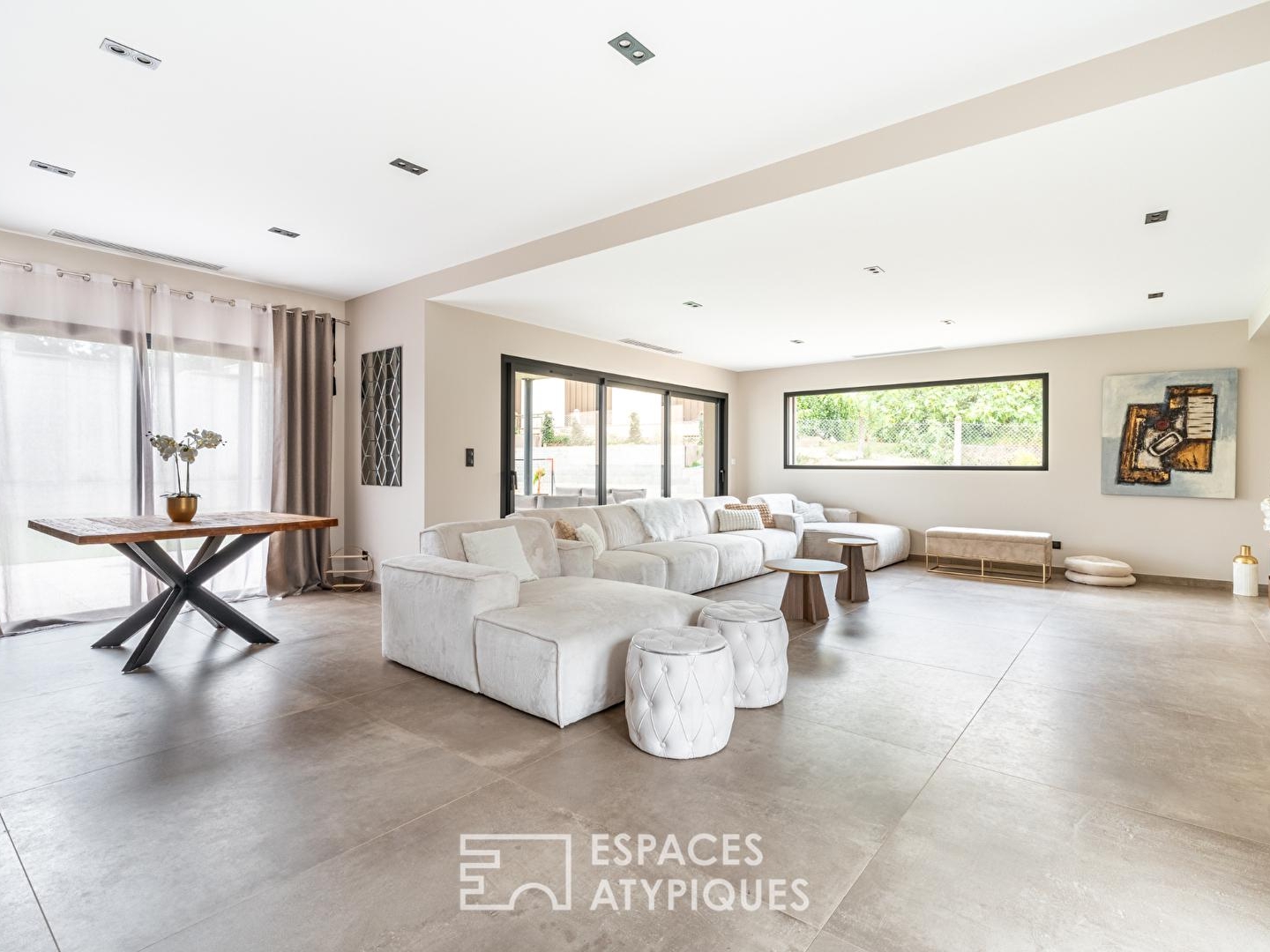 Maison à vendre - 6 pièces - 193m2 - Montmerle-Sur-Saône (01090)