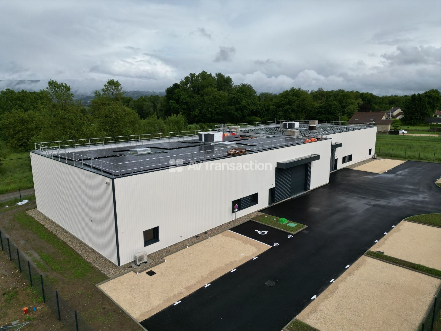 Bâtiment d'activité neuf