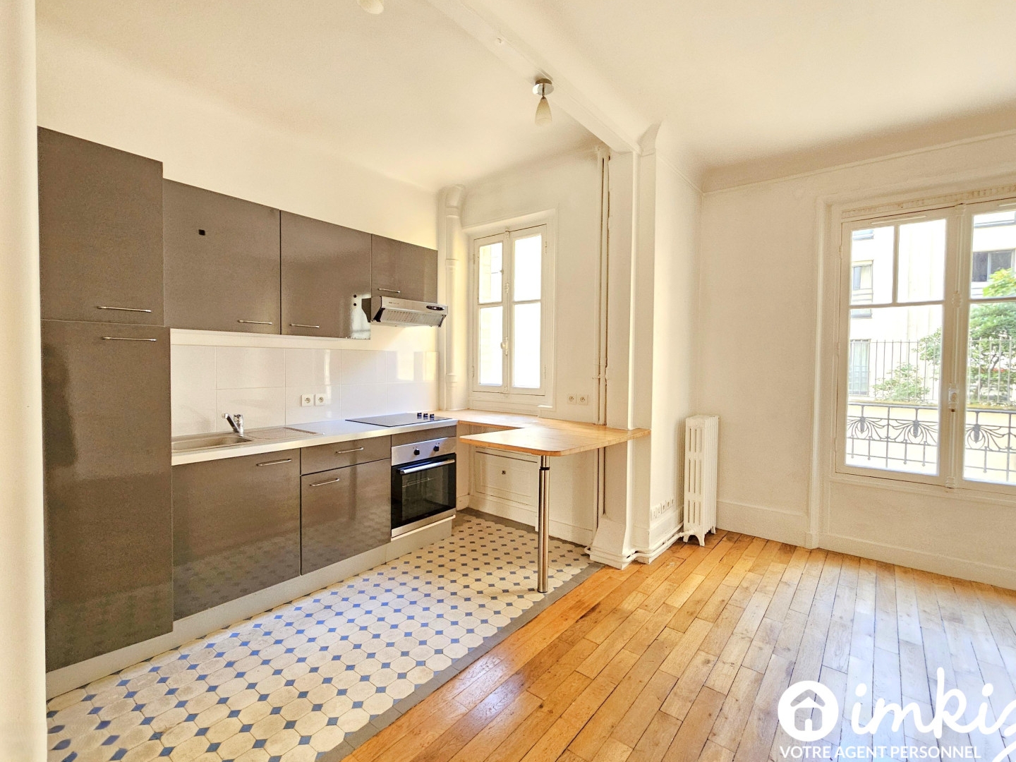 Paris 15ème 44 m² traversant, calme et lumineux