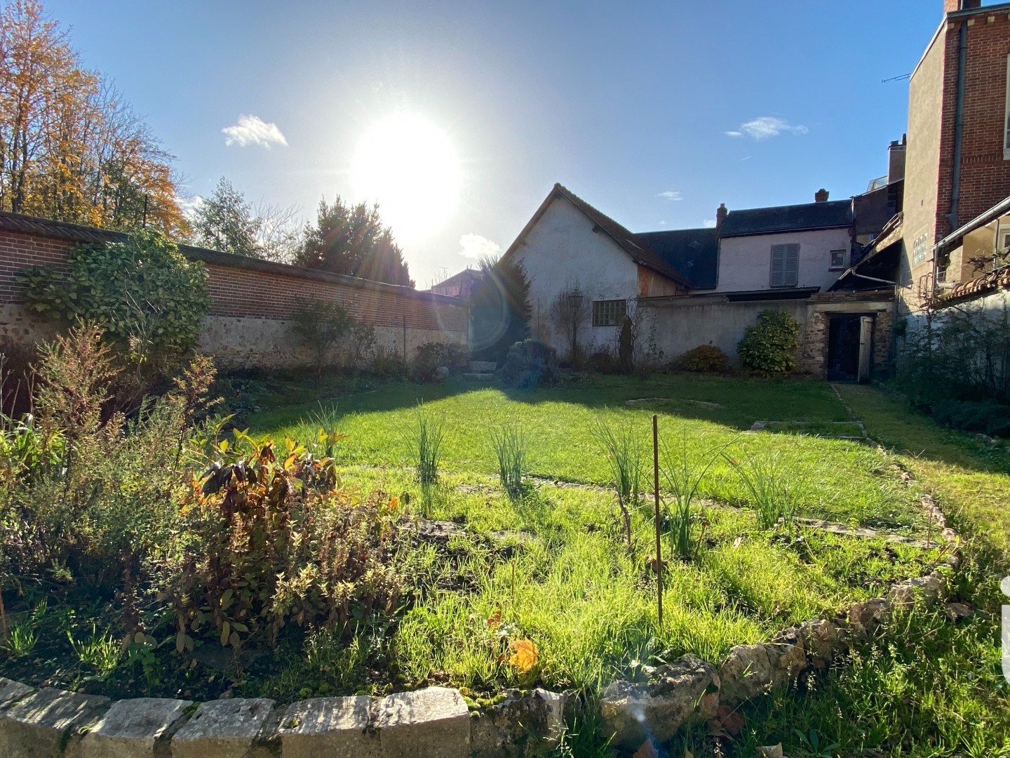 Maison 8 pièces 240 m²