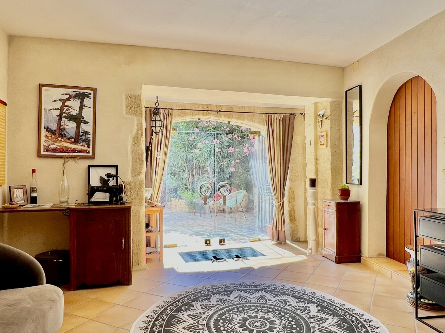 Immeuble à vendre - 10 pièces - 300m2 - Uzès (30700)